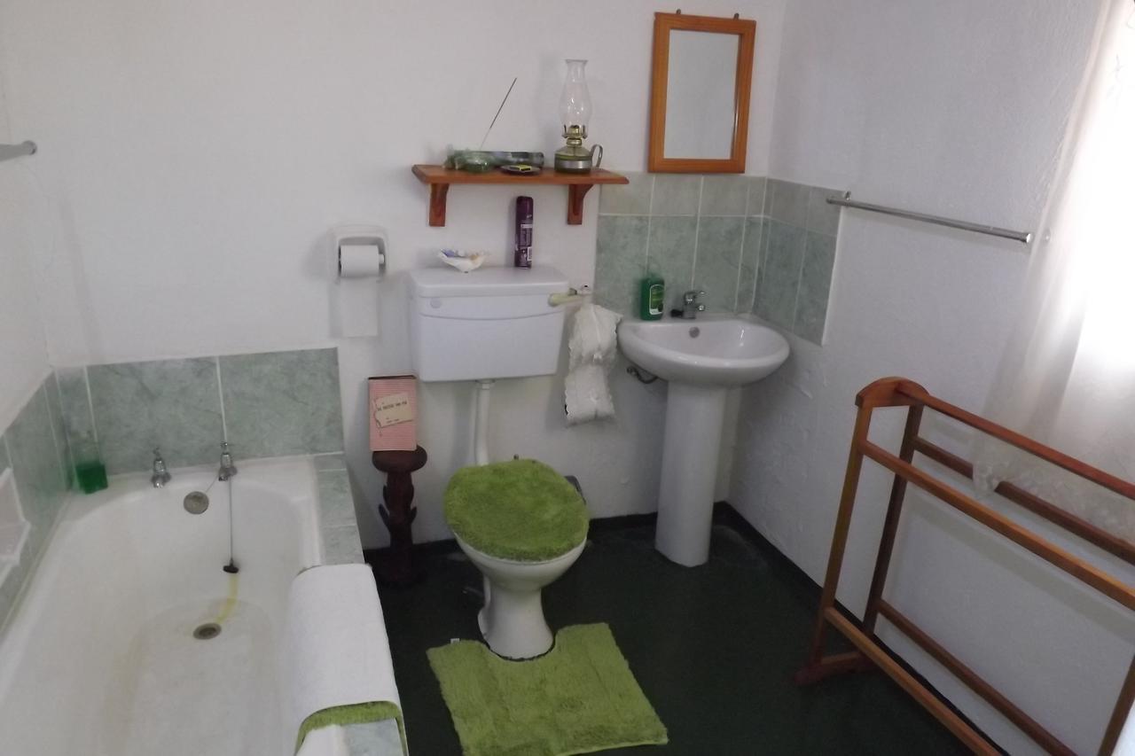 Verbe Farm Accommodation Kamieskroon Екстер'єр фото