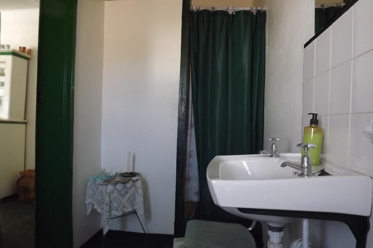 Verbe Farm Accommodation Kamieskroon Екстер'єр фото
