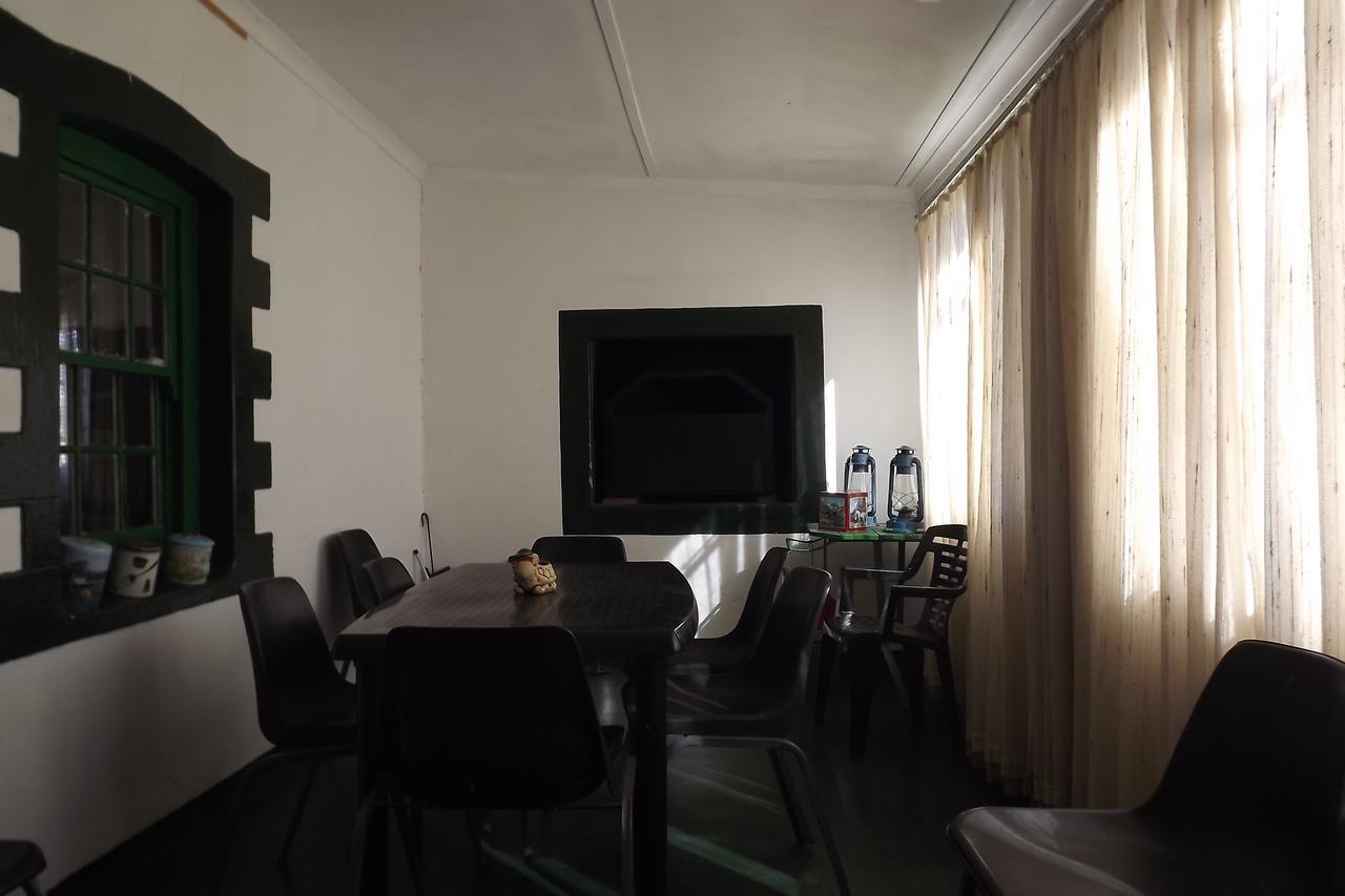Verbe Farm Accommodation Kamieskroon Екстер'єр фото